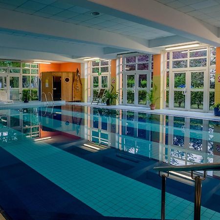 Hotel *** Nat Kołobrzeg Kültér fotó