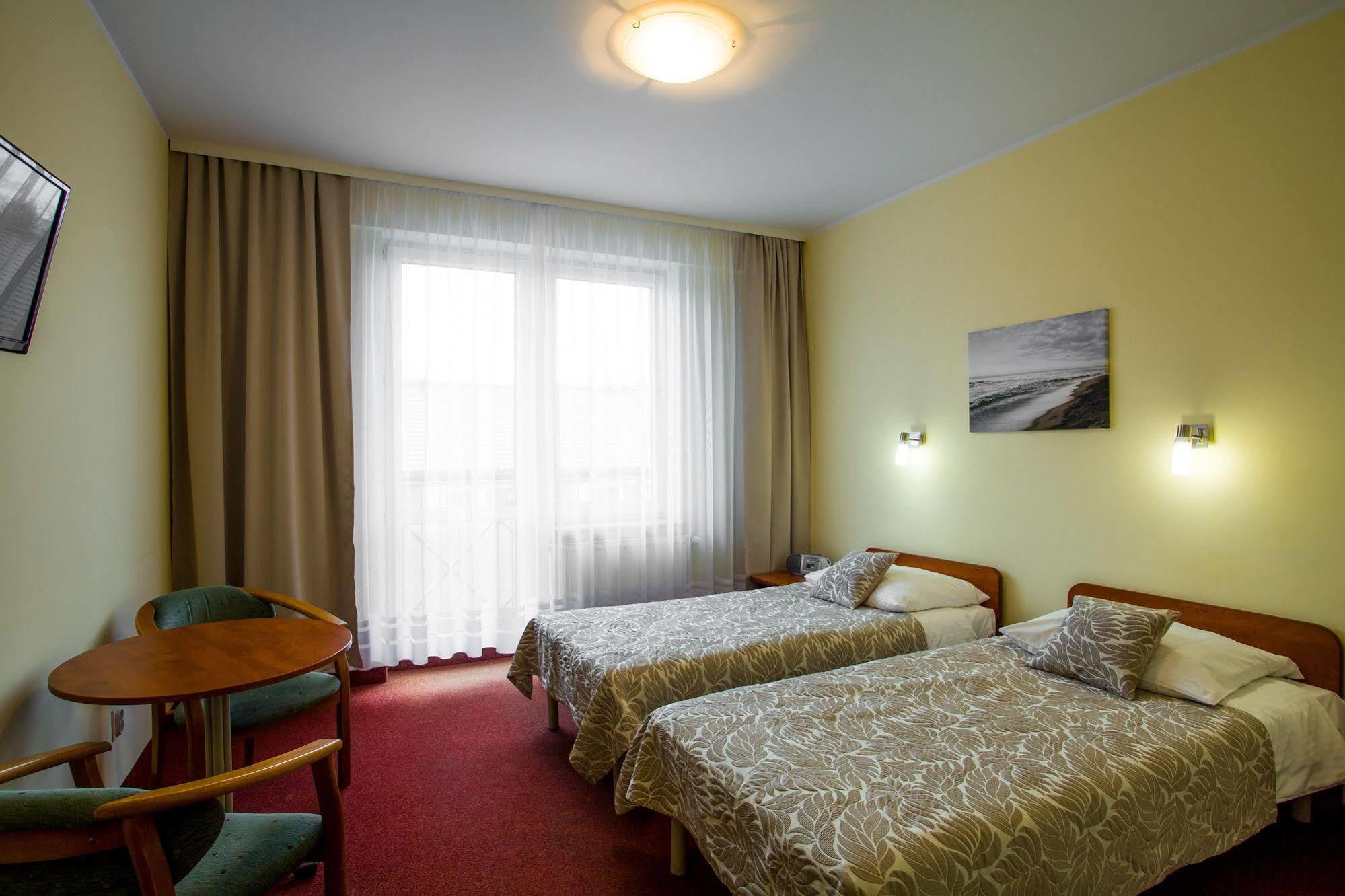 Hotel *** Nat Kołobrzeg Kültér fotó